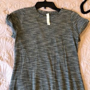 Lululemon dress size 6